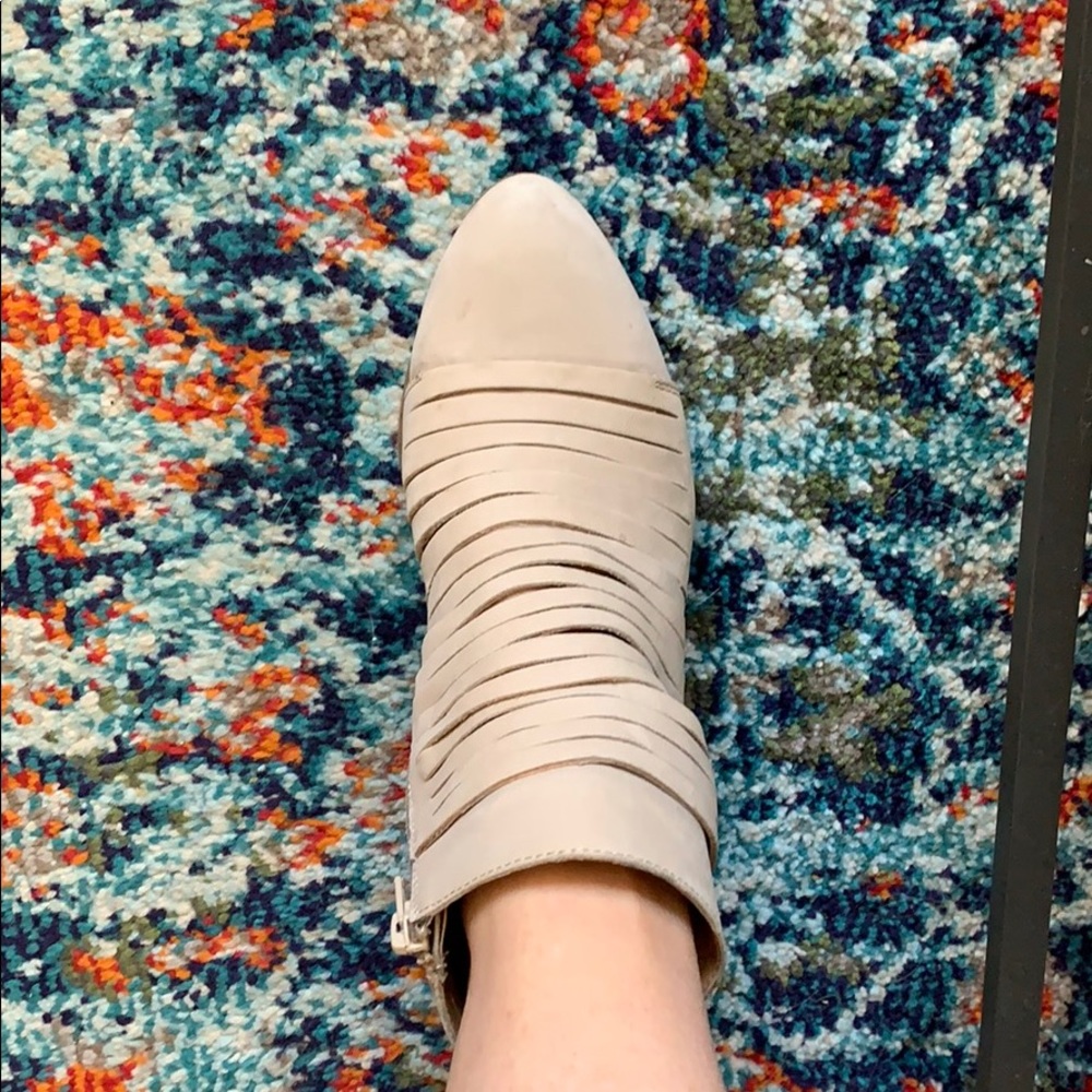 Lucky Brand Ankle Bootie